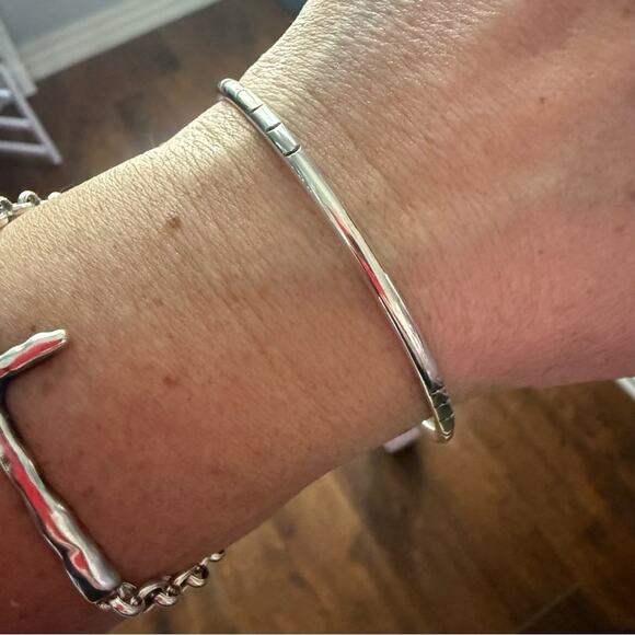 925 Etched Sterling Silver Bangle Bracelet - Picture 1 of 9